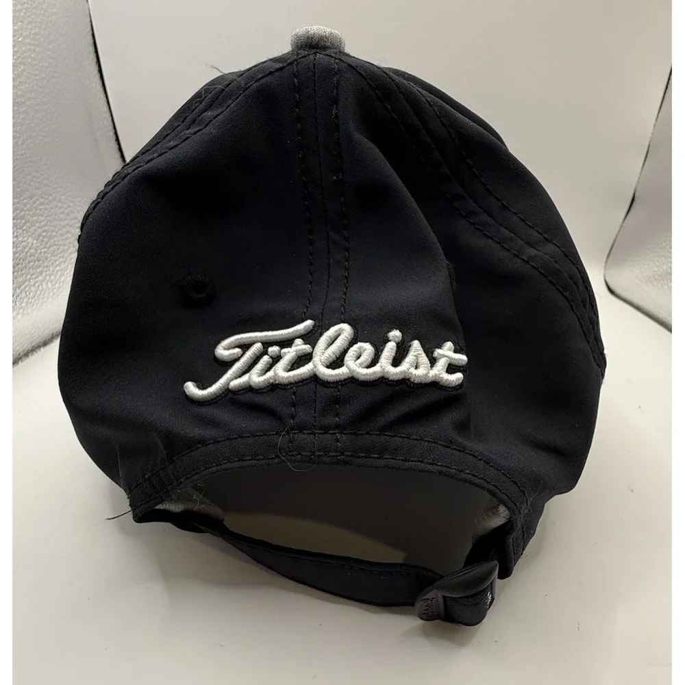 Titleist men adjustable